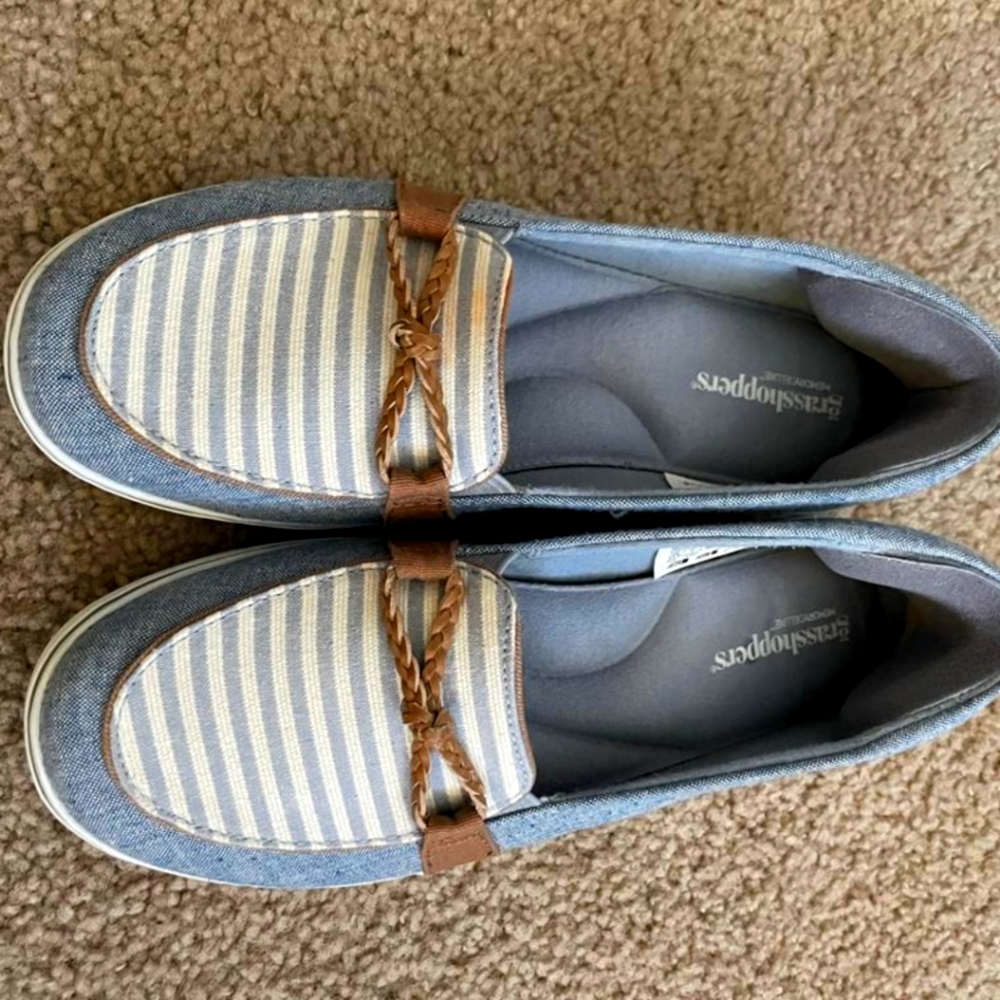 Grasshoppers shoes
